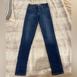 Levi’s Mile High Super Skinny Blue jeans size 25